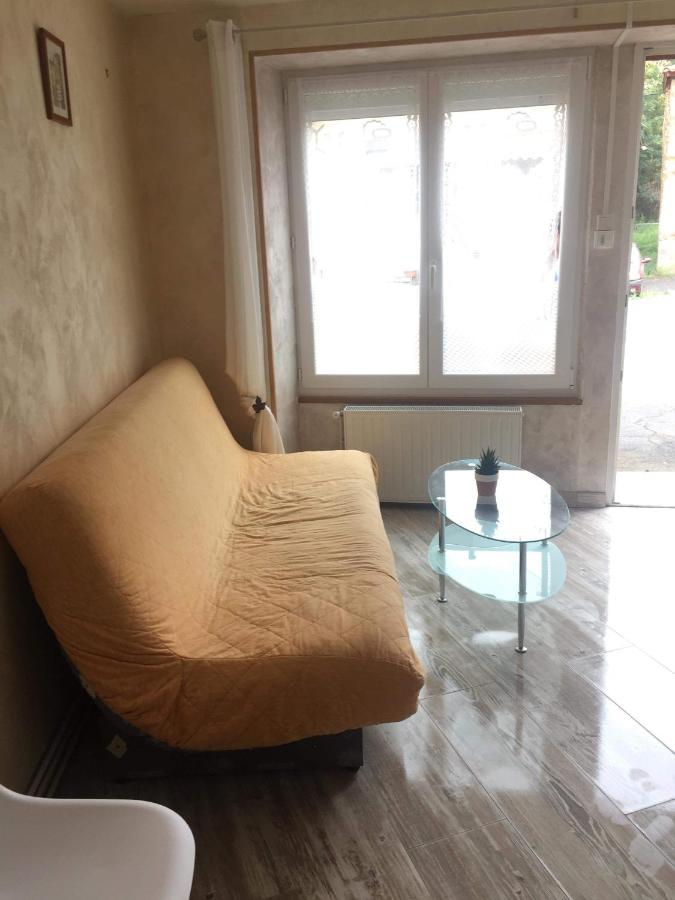 Petite Maison Au Coeur De L Auvergne Jumeaux Kültér fotó